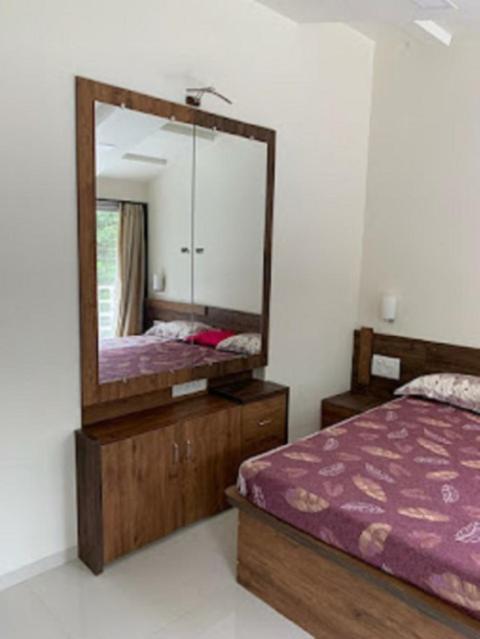 Monarch Holidays,Nashik Buitenkant foto